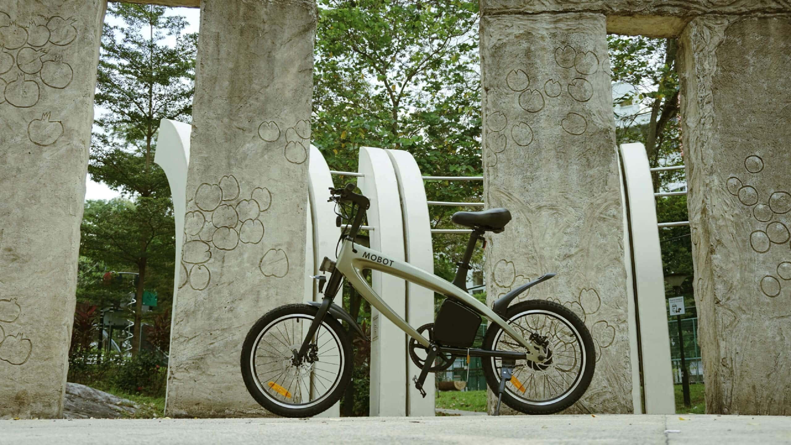 MOBOT OVO (GOLD) LTA approved ebike at Fu Shan Garden (1)